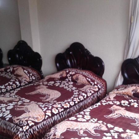 Tulcán Hostal Lesly Salome מראה חיצוני תמונה