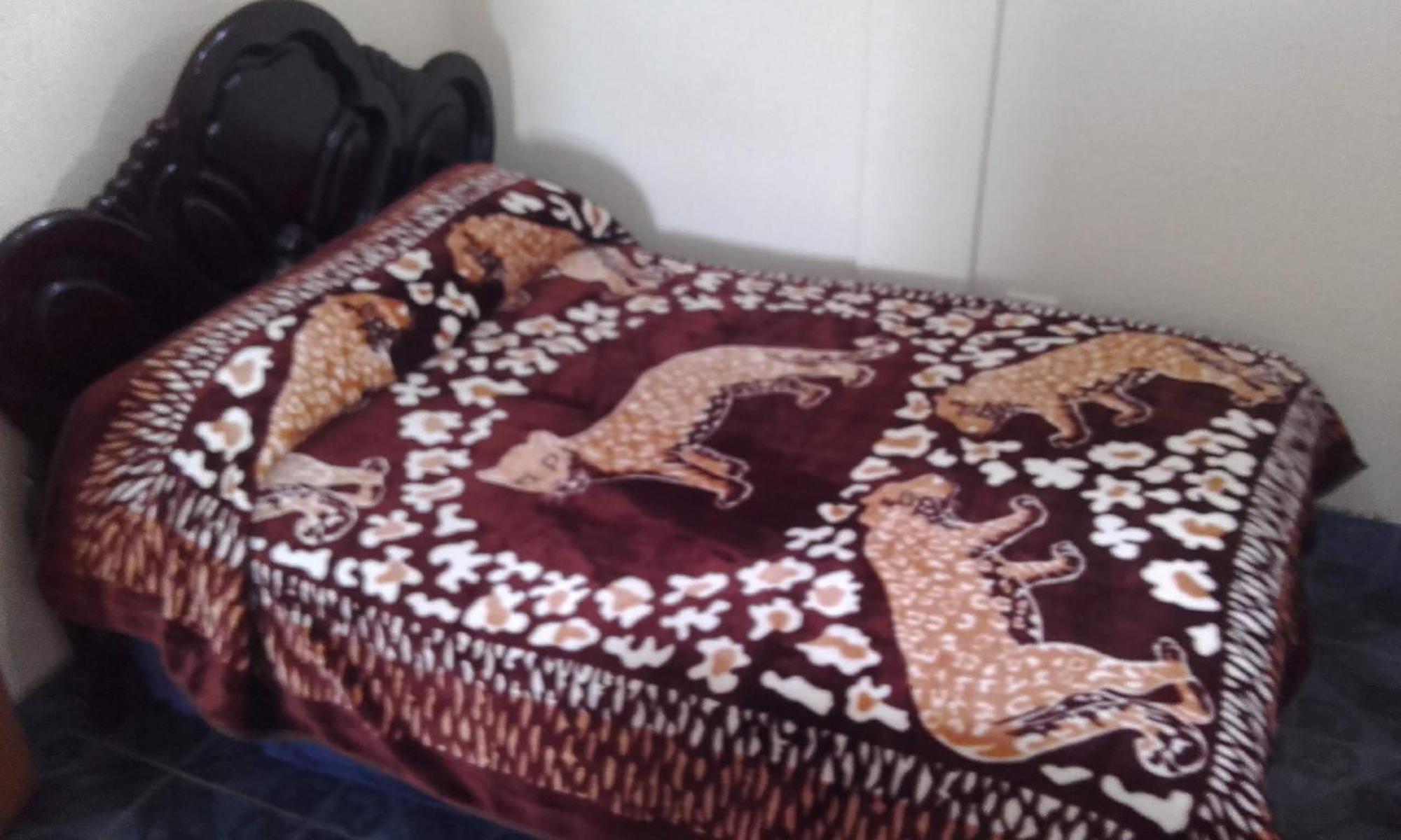 Tulcán Hostal Lesly Salome מראה חיצוני תמונה